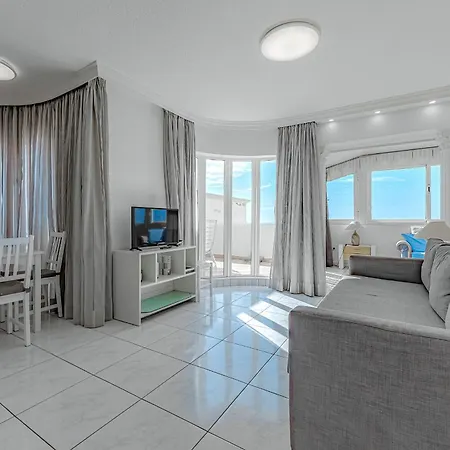 Villa Mimosas *